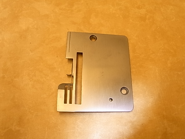 Stingplade Huskylock 560DT Stingplade Huskylock 560DT