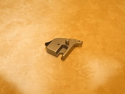 Trykfodsholder Huskylock 560DT